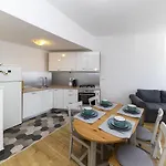 Apartmán 23 And 25 With Free Private Parking Zadar