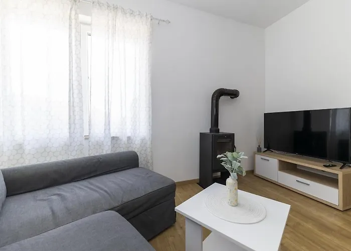 Apartman 23 And 25 With Free Private Parking Zadar